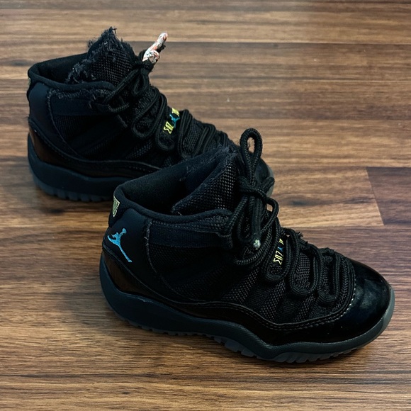 Air Jordan 11 Retro Gamma Blue PS Sneakers, Size: 8C - Picture 9 of 12